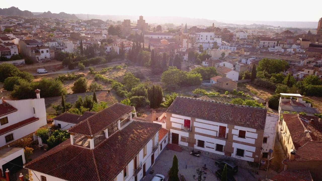 La Casona De La Luz Hostel Guadix Exterior photo